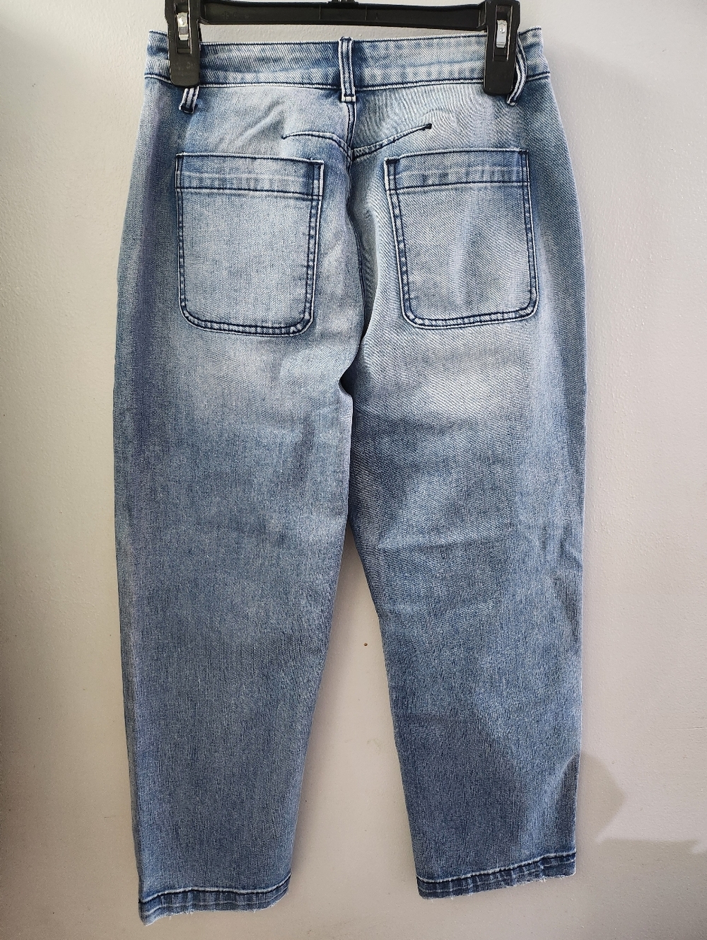 Flamingals Loose Fit Cropped Jeans Size: Small NWT (Fg3) - Picture 3 of 10